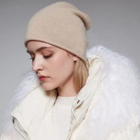 Nordstrom Tan Cashmere Rolled Edge Beanie - Picture 1 of 3